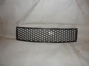 Решетка переднего бампера Chery Bonus/Very A132803539
