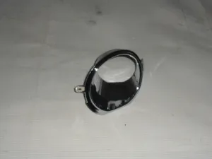 Окантовка фары противотуманной правая Geely Мk/Mk Cross 101800615101