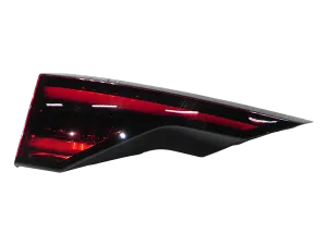 Фонарь задний левый FAW T77 на крышке багажника 1EA1513G0C