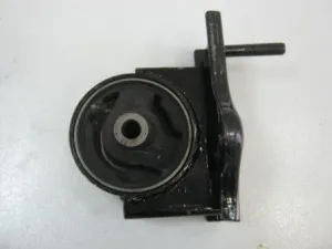 Подушка двигателя задняя Lifan X60 S1001210