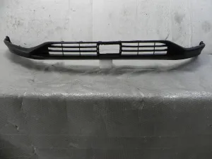 Бампер передний Changan UNI-T нижняя часть (уценка) S202F2713011100*
