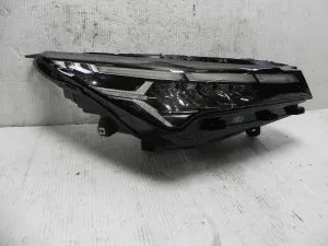 Фара правая Geely Coolray New (рест. 2023-) (уценка) 7051048400*