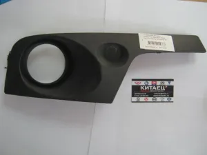 Рамка противотуманной фары левая Geely Emgrand X7 1018013474