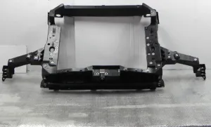Рамка радиатора Geely Atlas (уценка) 5027009600*