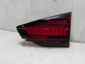Фонарь задний правый Geely Atlas Pro (на крышке багажника) (уценка) 7057017800*